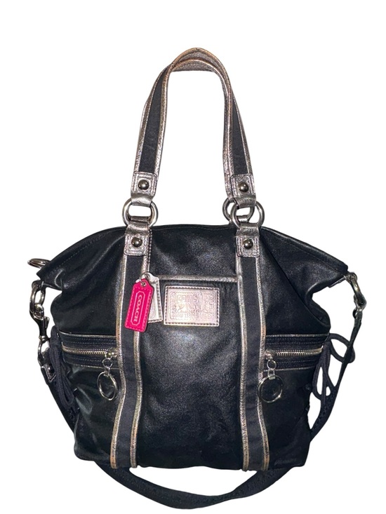 Coach Handbags - vintage Coach Poppy Leather Spotlight Tote